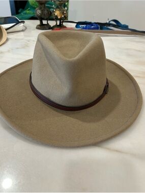 Classic Tan Wool Fedora Hat with Contrast Band